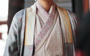 穿成刁蛮婆婆后，儿媳疯抢给我养老（80集）短剧夸克网盘完整版免费看