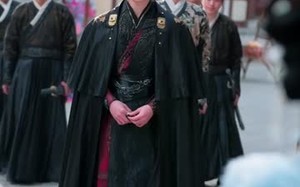 糟糕！和闺蜜一起穿书后把反派玩坏了（75集）短剧夸克网盘免费全集看个够