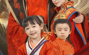 曾逢君时花照眼（62集）短剧夸克网盘高清全集随时回味