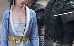 刚穿越就洞房，我靠泡面换战马（80集）短剧夸克网盘全集在线畅看