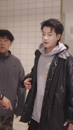 天降外挂式监护人（30集）短剧精彩绝伦