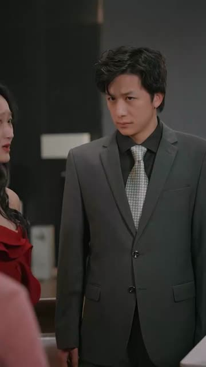 完蛋，AI女友露馅了（70集）短剧排行榜