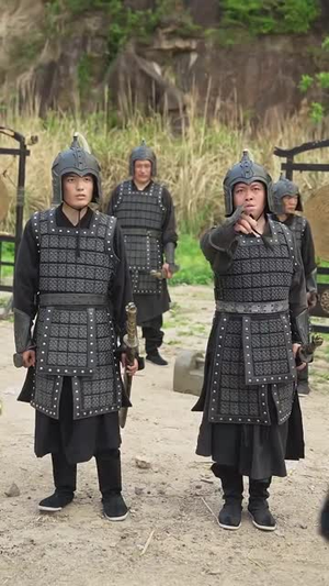 化身基建狂魔，我帮懦弱皇子逆风翻盘（76集）短剧全集免费