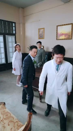 下山后我原地无敌（69集）热门短剧来袭