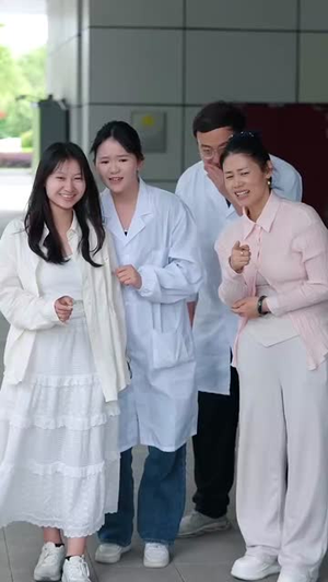 我家夫人财气逼人（78集）解说文案