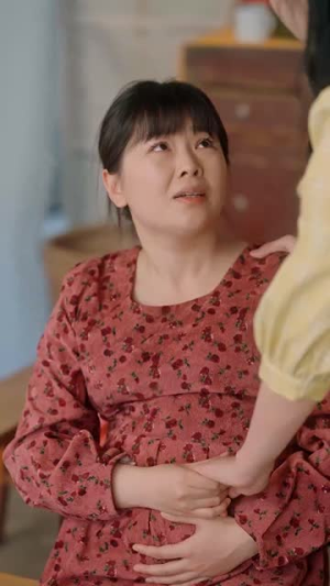 穿成指挥官前妻后被全家团宠（76集）今日短剧分享