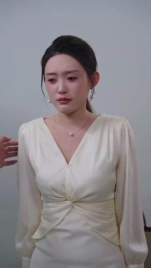 流星划过宇宙（70集）精彩热门短剧