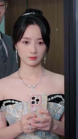 撕破爱的假面（50集）演员表