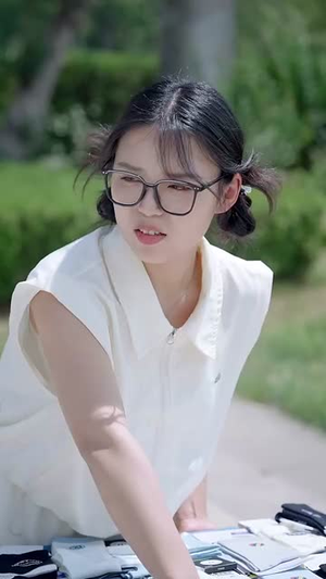 美食：满级厨艺的我只想安静出摊（100集）超好看的短剧