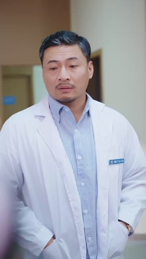 急诊室外的那个电话（40集）抢先看新短剧