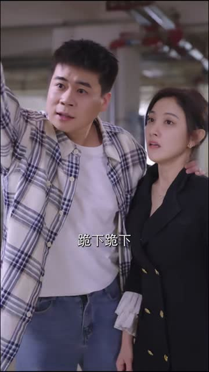他的吻带着硝烟（44集）精彩片段