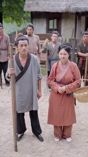 全村逃荒在吃糠我有系统肉满仓（88集）河马免费短剧