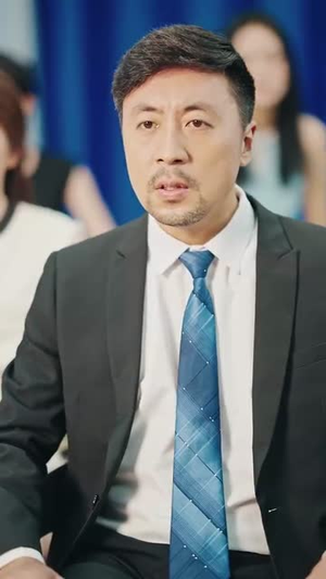 顶级白月光她开大了（78集）在线播放