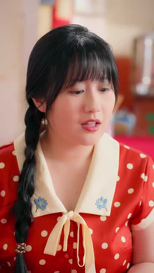 穿越后我成了厨子还送了仨崽子（92集）热门短剧大全
