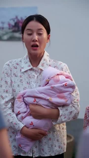 听闺女心声后社恐妈暴走了（101集）超甜短剧分享