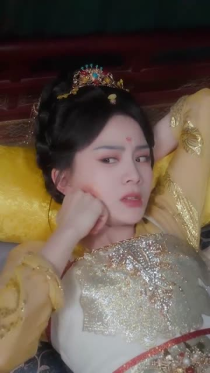 帝后互殴，但全宫都在磕CP（66集）精彩短剧天天看