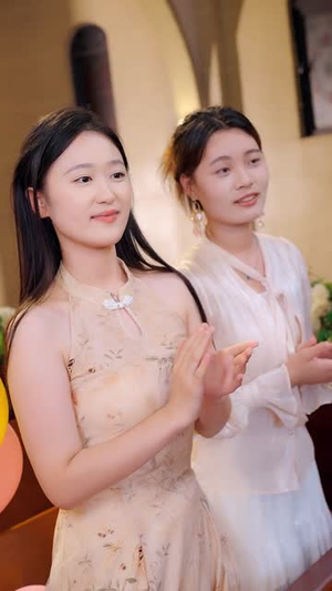 你追你的白月光！我嫁我的如意郎（70集）热门爆款短剧