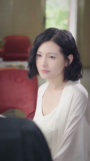 离婚后姐姐有点彪（77集）短剧在线观看