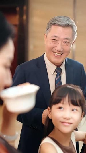 萌宝告状，农民工爹地是战神（60集）免费短剧完整版