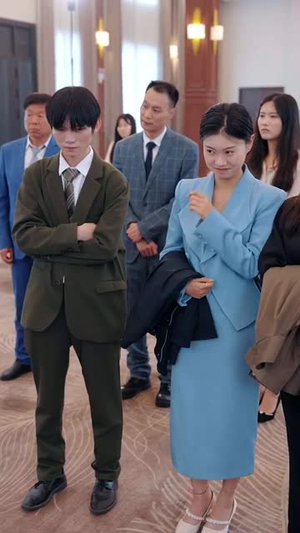 冷眼旁观的她（61集）免费短剧完整版