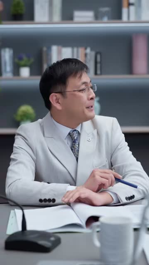 21世纪王妃会读心术（53集）免费短剧完整版