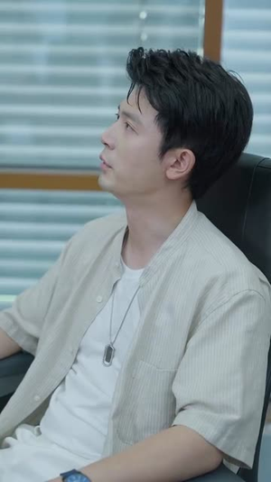 股神只有我能看到隐藏信息（79集）民国短剧推荐