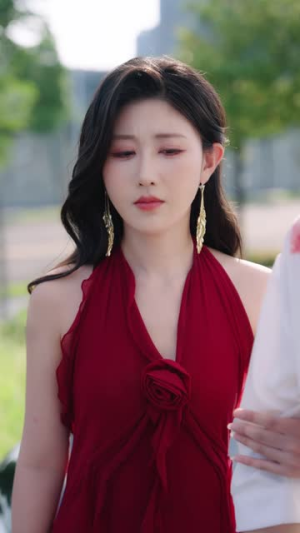 恋爱脑觉醒姐是独美的女王（67集）好看短剧追不停