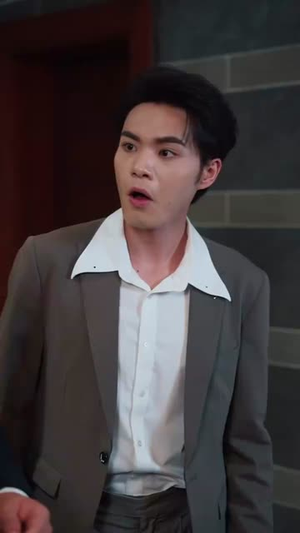 不小心向顶头上司告白了（80集）免费看短剧