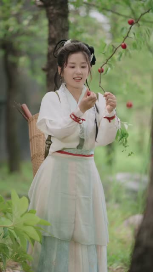 叮这个农女她外挂又满啦（100集）一共多少集