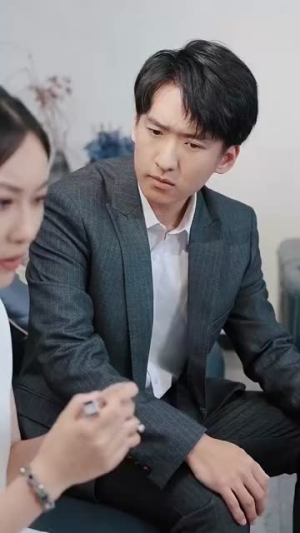 八载春秋烬如霜（78集）好看短剧看不停