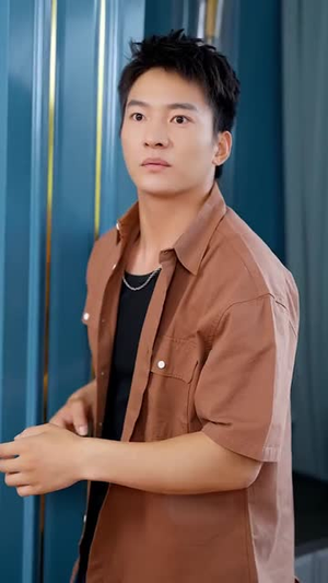 警报!叶楚出狱(80集) 警报!叶楚出狱(80集)短剧追不停