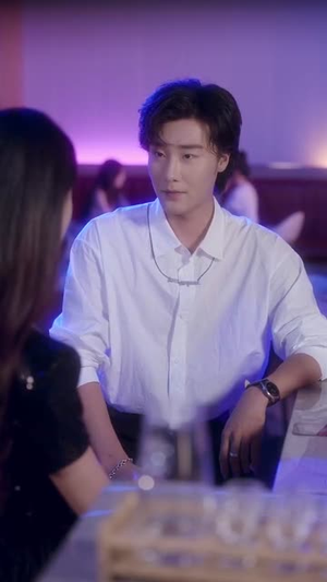 伪装乖犬（56集）免费短剧资源