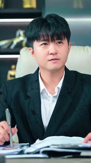 状元儿子爆马甲,爹地身份藏不住了(30集) 状元儿子爆马甲,爹地身份藏不住了(30集)原创精彩短剧