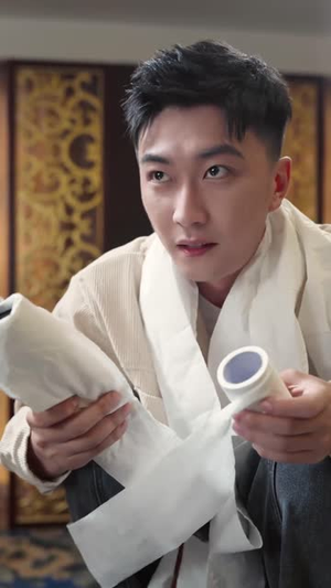 我的古董会说话(62集) 我的古董会说话(62集)短剧抢先看全集