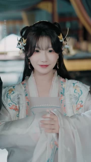 穿成炮灰以后,和男主HE了(70集) 穿成炮灰以后,和男主HE了(70集)火热短剧抢先看