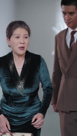 你对她下蛊?她可是苗疆圣女(62集) 你对她下蛊?她可是苗疆圣女(62集)免费短剧看全集