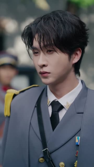 偏偏少帅他既争又抢(55集) 偏偏少帅他既争又抢(55集)最新短剧推荐