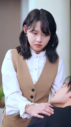 捡来的病友是商界霸主(60集) 捡来的病友是商界霸主(60集)短剧爆款推荐