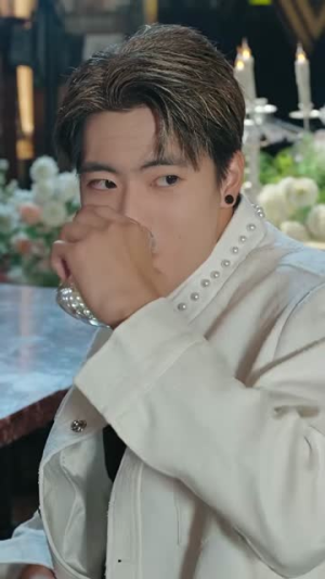 校花请自重我真不是股神(66集) 校花请自重我真不是股神(66集)解说文案