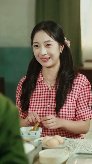 穿越六零:冷美人的逆袭寻夫路(60集) 穿越六零:冷美人的逆袭寻夫路(60集)好看短剧又来了