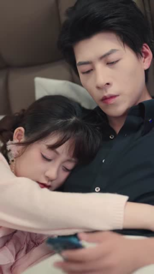 重生后太太成了傅总的贴身小挂件(81集) 重生后太太成了傅总的贴身小挂件(81集)看到大结局