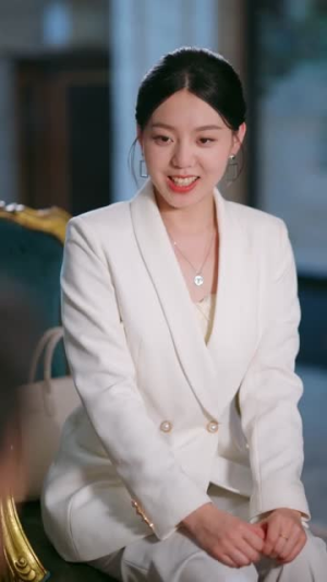 甩掉前任后,我涅槃重生了(69集) 甩掉前任后,我涅槃重生了(69集)超好看的短剧