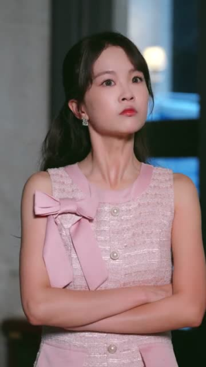 浴火重生后，我让劈腿前任一无所有（69集）一共多少集