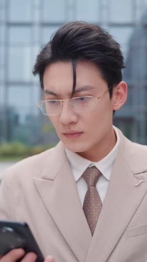 正室驾到(35集) 正室驾到(35集)热播短剧全集看