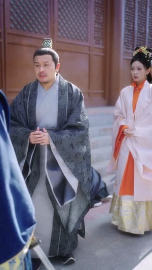 女帝靠我心声稳固江山(80集) 女帝靠我心声稳固江山(80集)零花钱看整部剧