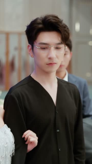 老公,你不是我死对头吗(79集) 老公,你不是我死对头吗(79集)一口气看完