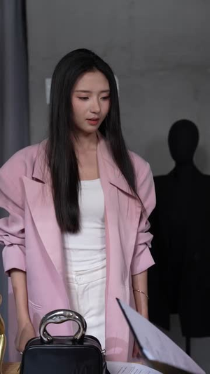 霓虹光影（60集）真的太精彩了