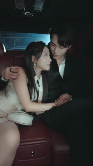 她从不谋爱(76集) 她从不谋爱(76集)火爆短剧抢先看