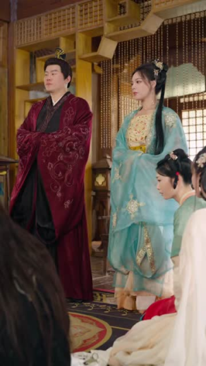 重生后我给宅斗文渣爹绑定了贤妻良母系统(61集) 重生后我给宅斗文渣爹绑定了贤妻良母系统(61集)独家内容免费看