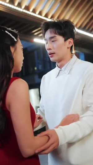 江南何处又相逄(81集) 江南何处又相逄(81集)亿万短剧抢先看